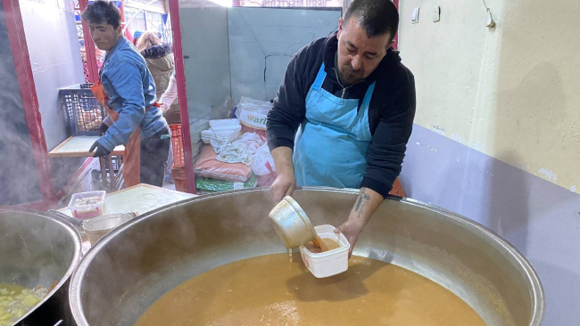 Çubuk'taki aşevinin kazanları 35 yıldır ramazanda kaynıyor